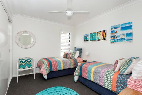 Mollymook Beachfront Penthouse 9 - Accommodation Burleigh 1