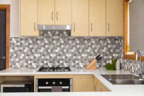 City Four Apartment - Accommodation Burleigh 3