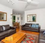 BreezeatByron 1 Clarkes Beach - Accommodation Burleigh