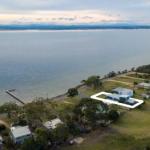 Waterfront Sanctuary Raymond Island Getaway - Accommodation Burleigh 0