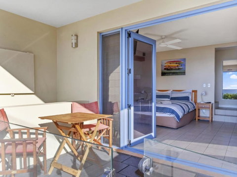 Aqua Shores Studio - Accommodation Burleigh 6