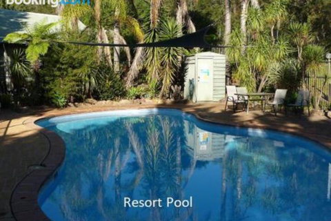 Hillcrest Spectacular Views! - Accommodation Burleigh 6