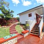 Fairview Cottage - Accommodation Burleigh 0