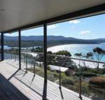 SEA EAGLE COTTAGE Amazing views of Bay of Fires