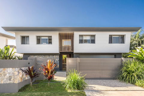 A PERFECT STAY - Kaylani Cove - Accommodation Burleigh 0