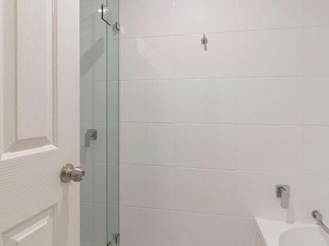 Across The Road From The Beach! - Accommodation Burleigh 6