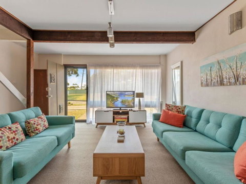 Ocean St. Holiday Apartment - Accommodation Burleigh 6