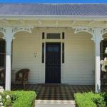 Lauristina Guest House - Accommodation Burleigh 0