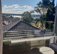 Great Location Hip Studio 5Km to City - Accommodation Burleigh