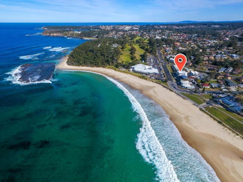 Beachfront Apartment 10 - Accommodation Burleigh 5