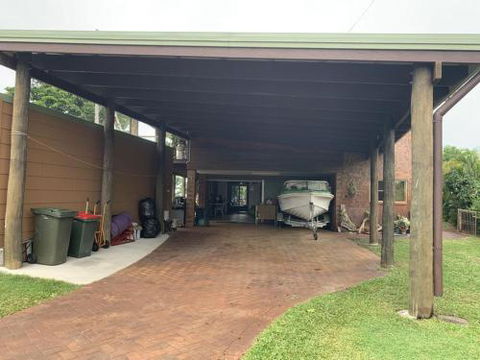 Ocean Breeze - Accommodation Burleigh 3