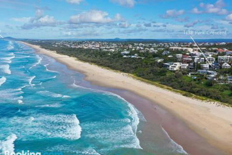 Ultimate Beachfront Living Sunshine Beach - Accommodation Burleigh 1