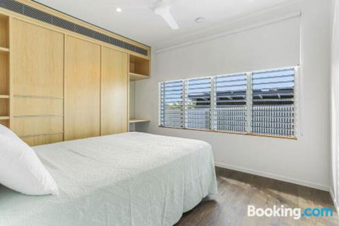Ultimate Beachfront Living Sunshine Beach - Accommodation Burleigh 0