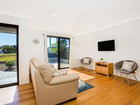 VIlla Zelma Culburra Beach - Accommodation Burleigh 6