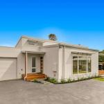 Absolutely Beach - Accommodation Burleigh 0