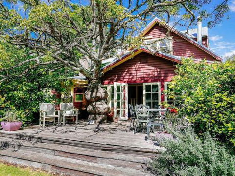 LAVENDER COTTAGE Alpine Southern Highlands 4pm Check Out Sundays - Accommodation Burleigh 0