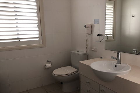 Pacific Blue 505-265 Sandy Point Road - Accommodation Burleigh 5