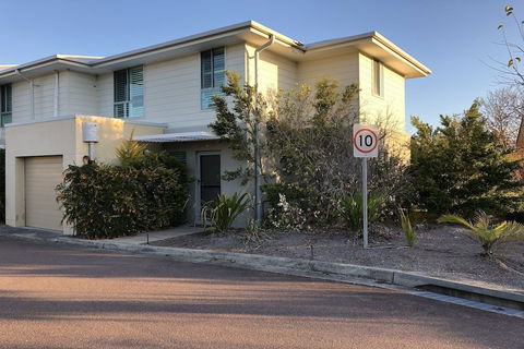 Pacific Blue 505-265 Sandy Point Road - Accommodation Burleigh 1