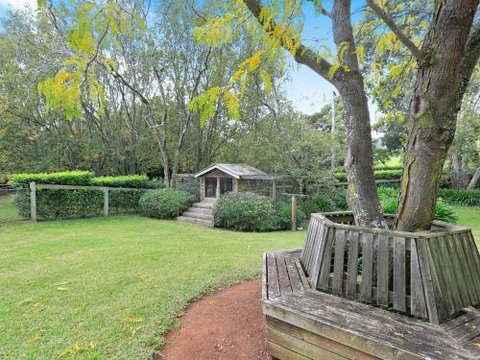 Mirrabooka Burrawang Beautiful Home & 3 Acres Of Gardens In The Southern Highlands - Accommodation Burleigh 1