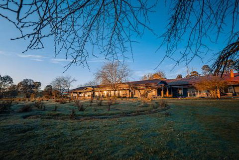 Acheron Valley Lakefront Cottages - Accommodation Burleigh 2