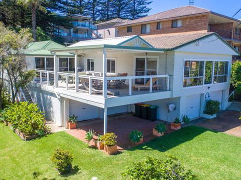 FRESHWATER Gerroa 4pm Check Out Sundays - Accommodation Burleigh 1