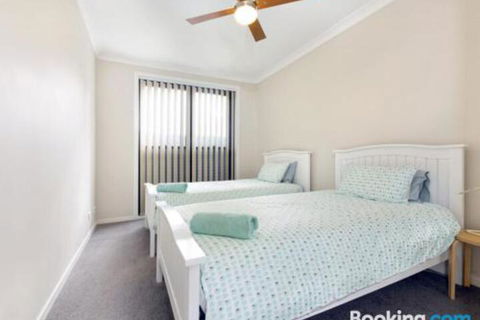 SURF BEACH DREAMS Kiama & Surrounds 4pm Check Out Sundays - Accommodation Burleigh 4