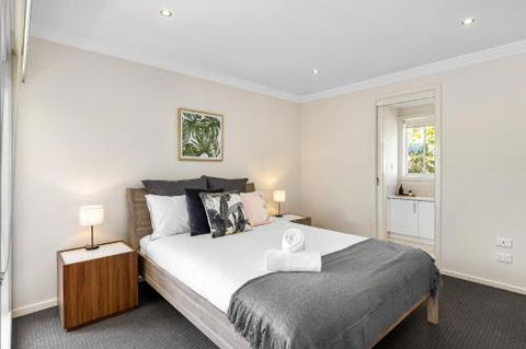 Rosebud Seaside Accommodation - Accommodation Burleigh 4