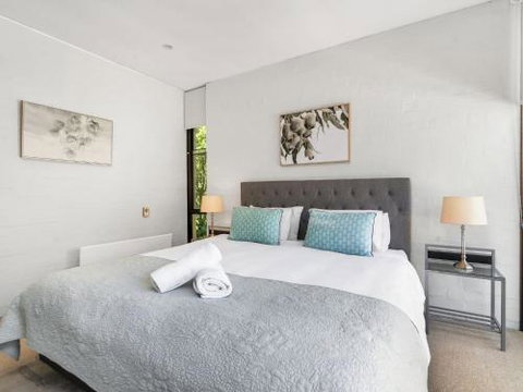 NORMANDIE PARK Exeter 4pm Check Out On Sundays - Accommodation Burleigh 2