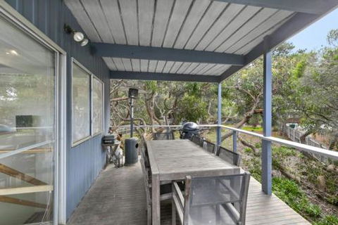 Anglesea Holiday House - Accommodation Burleigh 3