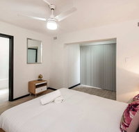 Convenient 1BR Apartment Close to Foreshore  Cbd - Accommodation Burleigh
