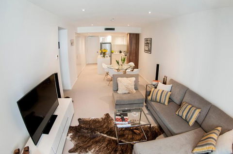 KUI Manhattan Apartments - Accommodation Burleigh 4