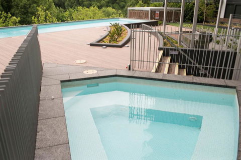 KUI Manhattan Apartments - Accommodation Burleigh 3