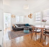 Picturesque Bellevue Hill 2BR Apt H452 - Accommodation Burleigh
