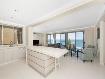 Soldiers Point Road 2 163 Seaside Splendour - Accommodation Burleigh 4