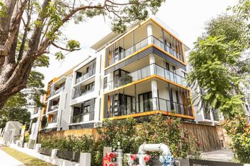 Spacious Apartment At Waitara - Accommodation Burleigh 0