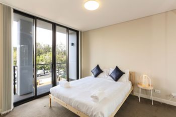 Spacious Apartment At Waitara - Accommodation Burleigh 3