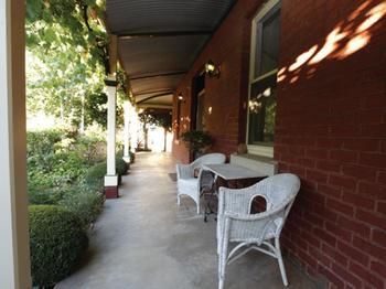 La Pausa - Accommodation Burleigh 1