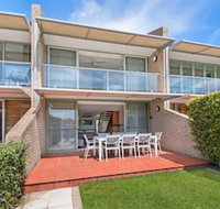 Number 4 James Cook Apartments - Accommodation Burleigh