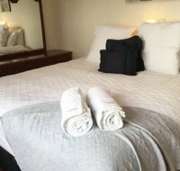 Home Near Shops  Beach - Accommodation Burleigh