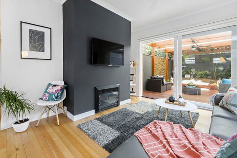 AMORE - Accommodation Burleigh 0