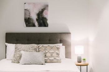 Super Spacious City View Apartments - Accommodation Burleigh 2