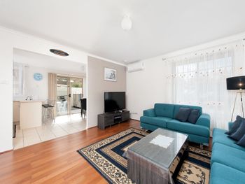 Seaclusion 2 2 Margaret Street - Accommodation Burleigh 0