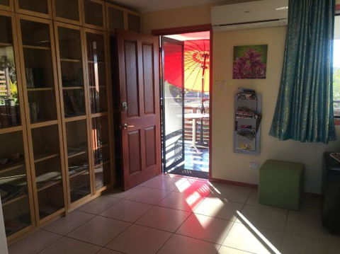 Westside Storey - Accommodation Burleigh 4