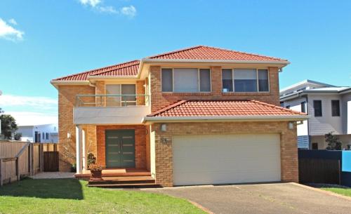 Mollymook NSW Accommodation Burleigh