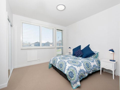 Ocean Views 41A Ocean Avenue - Accommodation Burleigh 2