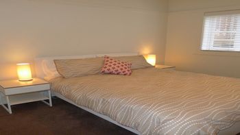 Lavender Bay NSW Accommodation Burleigh