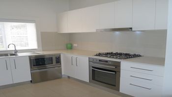 The Apartment Service LB001 - Accommodation Burleigh 3