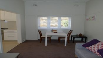 The Apartment Service LB001 - Accommodation Burleigh 5