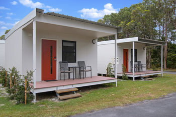 Beaches Of Byron - Accommodation Burleigh 1