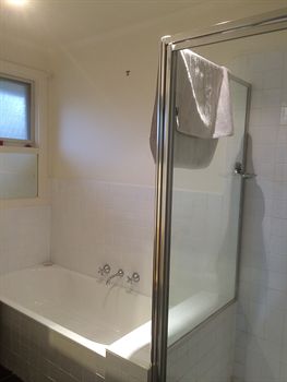 Australian Home Away Doncaster Elgar 2 - Accommodation Burleigh 2